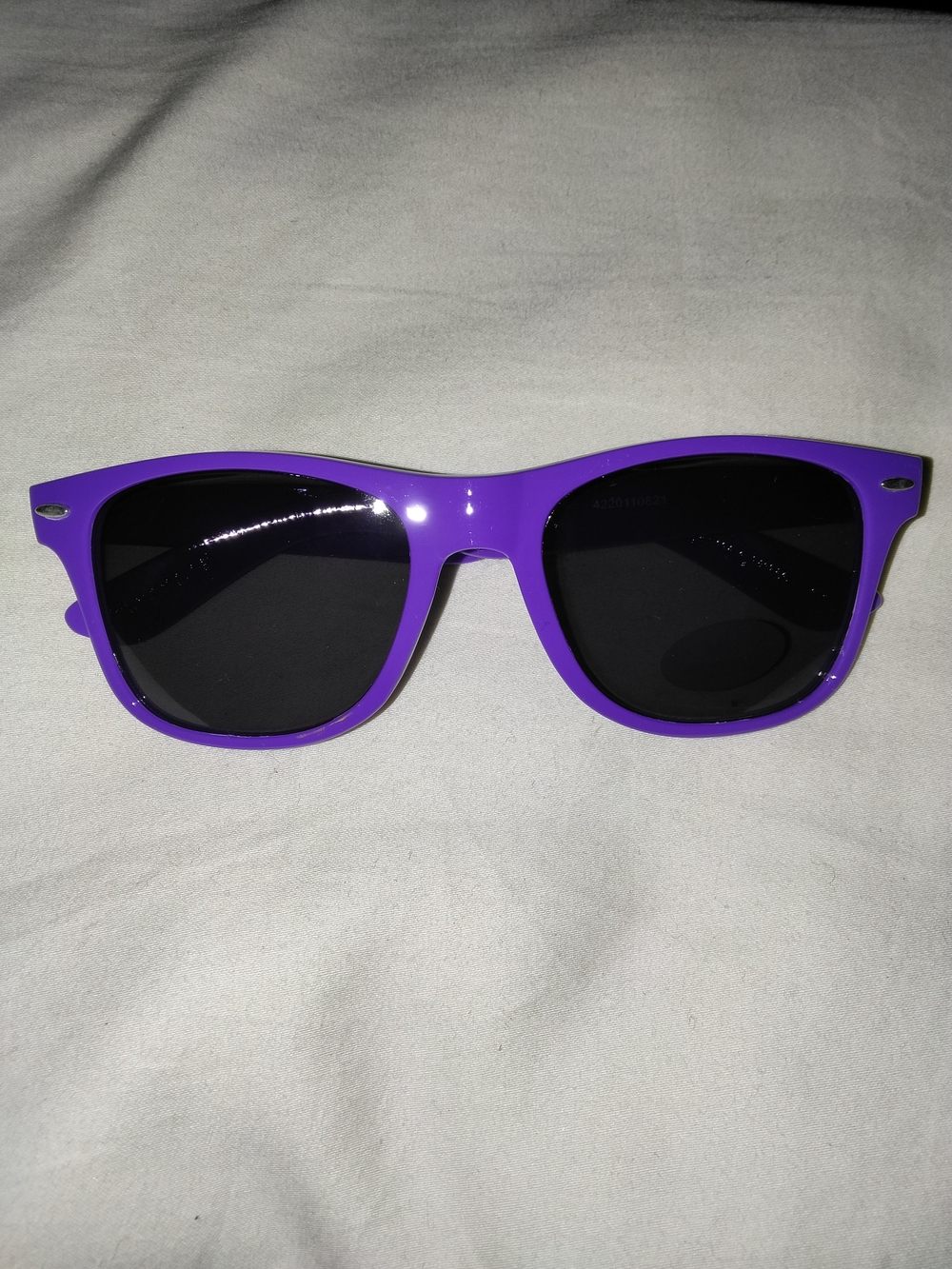 Los Angeles Lakers Purple Sunglasses with UV Protection
